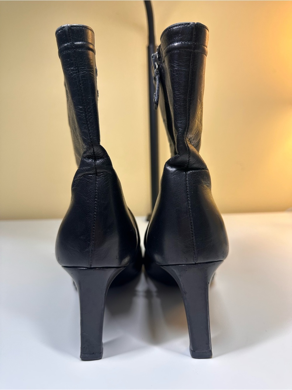 CHANEL Black Pointed Toe Leather Ankle Booties with Side Zip - Picture 5 of 9